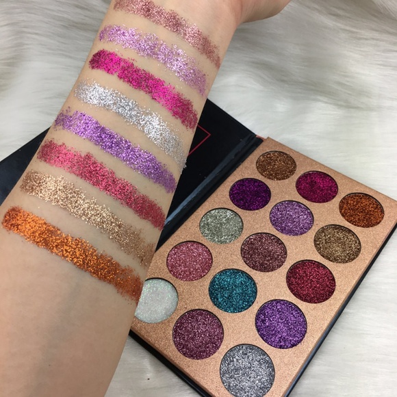 Pressed Glitter Eyeshadow Palette 15 Shades - Picture 3 of 6
